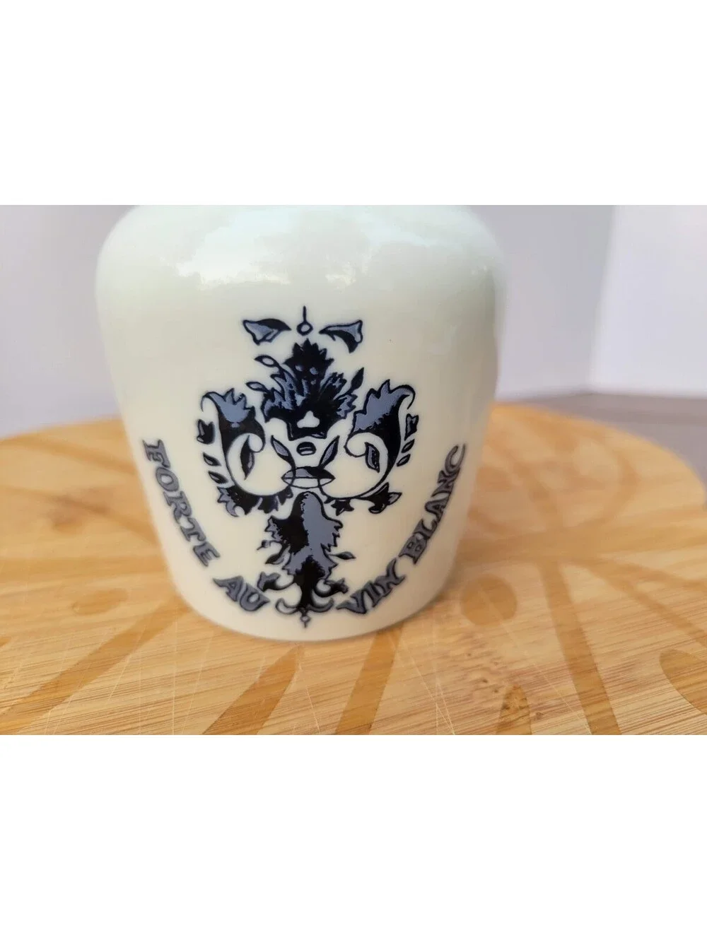 Grey Poupon White Blue Mustard Jar Party Bowl Lid Spoon France Crest